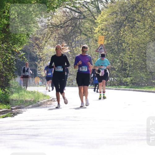 12.04.2026 - 45. Internationalen Wilhelmsburger Insellauf Yannick Fuchs http://msf.ph/oto/9501044 12.04.2026 11:13:17 Laufen 9, 111, 2511, 2512, 2343, 4764 meine-sportfotos.de