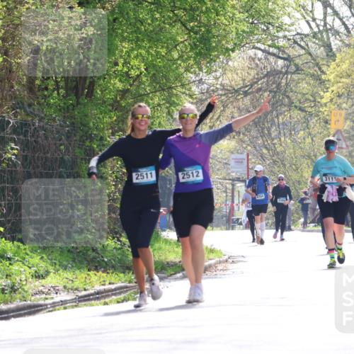12.04.2026 - 45. Internationalen Wilhelmsburger Insellauf Yannick Fuchs http://msf.ph/oto/9501066 12.04.2026 11:13:21 Laufen 2511, 2512, 4784, 2304, 3111, 9, 476 meine-sportfotos.de