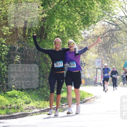 12.04.2026 - 45. Internationalen Wilhelmsburger Insellauf Yannick Fuchs http://msf.ph/oto/9501068 12.04.2026 11:13:22 Laufen 2511, 2512, 3111 meine-sportfotos.de