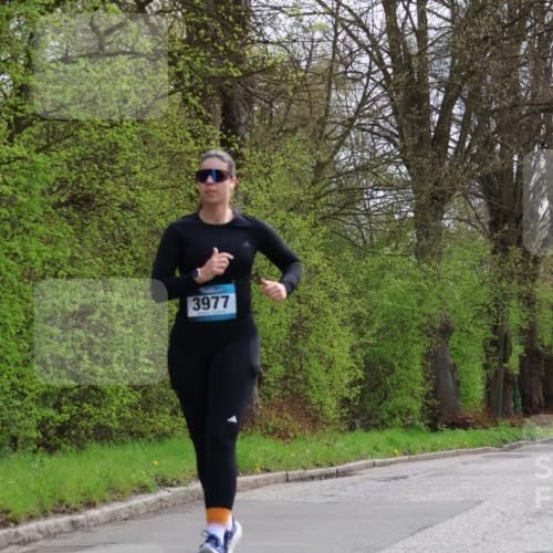 12.04.2026 - 45. Internationalen Wilhelmsburger Insellauf Yannick Fuchs http://msf.ph/oto/9501082 12.04.2026 13:22:51 Laufen 3977 meine-sportfotos.de