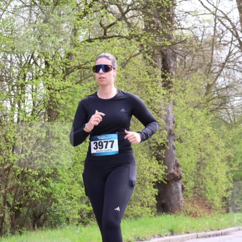 12.04.2026 - 45. Internationalen Wilhelmsburger Insellauf Yannick Fuchs http://msf.ph/oto/9501086 12.04.2026 13:22:51 Laufen 3977 meine-sportfotos.de