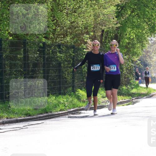 12.04.2026 - 45. Internationalen Wilhelmsburger Insellauf Yannick Fuchs http://msf.ph/oto/9501094 12.04.2026 11:13:24 Laufen 2511, 2512, 3111, 2230 meine-sportfotos.de