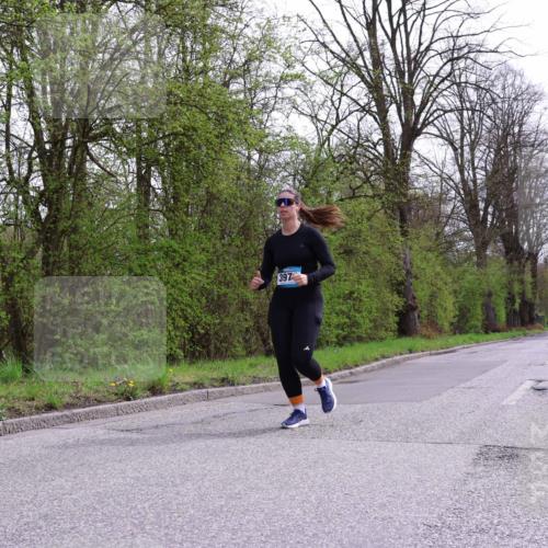 12.04.2026 - 45. Internationalen Wilhelmsburger Insellauf Yannick Fuchs http://msf.ph/oto/9501095 12.04.2026 13:22:52 Laufen 397 meine-sportfotos.de