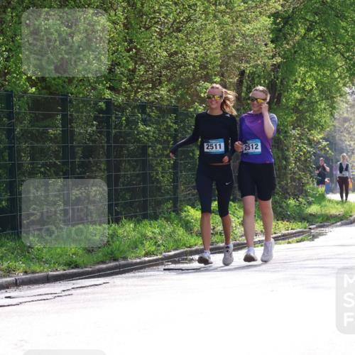 12.04.2026 - 45. Internationalen Wilhelmsburger Insellauf Yannick Fuchs http://msf.ph/oto/9501097 12.04.2026 11:13:24 Laufen 2511, 2512, 3111 meine-sportfotos.de