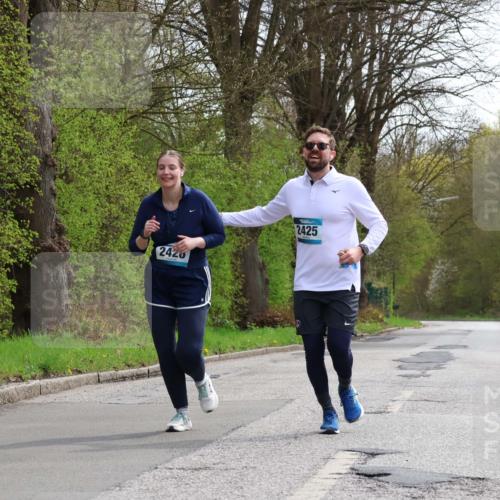 12.04.2026 - 45. Internationalen Wilhelmsburger Insellauf Yannick Fuchs http://msf.ph/oto/9501137 12.04.2026 13:24:56 Laufen 2426, 2425 meine-sportfotos.de