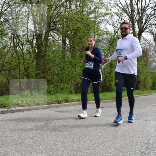 12.04.2026 - 45. Internationalen Wilhelmsburger Insellauf Yannick Fuchs http://msf.ph/oto/9501154 12.04.2026 13:24:59 Laufen 2426, 2425 meine-sportfotos.de