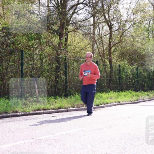 12.04.2026 - 45. Internationalen Wilhelmsburger Insellauf Yannick Fuchs http://msf.ph/oto/9501193 12.04.2026 11:13:49 Laufen 223, 4784 meine-sportfotos.de