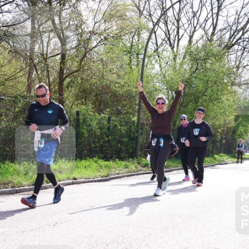 12.04.2026 - 45. Internationalen Wilhelmsburger Insellauf Yannick Fuchs http://msf.ph/oto/9501213 12.04.2026 11:13:55 Laufen 76, 227 meine-sportfotos.de