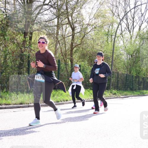 12.04.2026 - 45. Internationalen Wilhelmsburger Insellauf Yannick Fuchs http://msf.ph/oto/9501222 12.04.2026 11:13:56 Laufen 2475, 227 meine-sportfotos.de