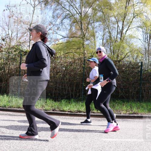 12.04.2026 - 45. Internationalen Wilhelmsburger Insellauf Yannick Fuchs http://msf.ph/oto/9501235 12.04.2026 11:13:59 Laufen  meine-sportfotos.de