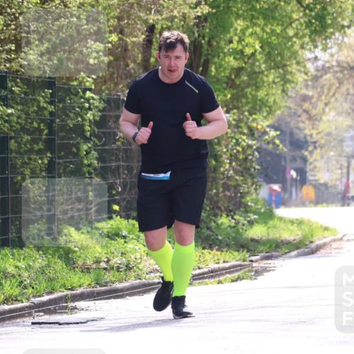 12.04.2026 - 45. Internationalen Wilhelmsburger Insellauf Yannick Fuchs http://msf.ph/oto/9501243 12.04.2026 11:14:09 Laufen  meine-sportfotos.de