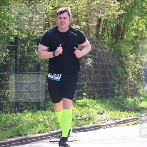 12.04.2026 - 45. Internationalen Wilhelmsburger Insellauf Yannick Fuchs http://msf.ph/oto/9501245 12.04.2026 11:14:10 Laufen 4939 meine-sportfotos.de