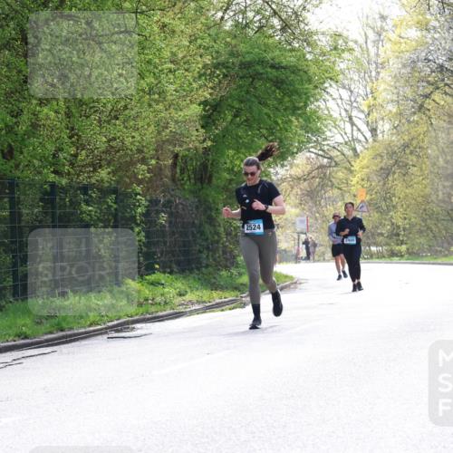 12.04.2026 - 45. Internationalen Wilhelmsburger Insellauf Yannick Fuchs http://msf.ph/oto/9501254 12.04.2026 11:15:07 Laufen 2524, 2480 meine-sportfotos.de