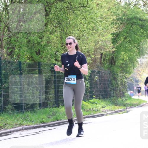 12.04.2026 - 45. Internationalen Wilhelmsburger Insellauf Yannick Fuchs http://msf.ph/oto/9501260 12.04.2026 11:15:10 Laufen 2524, 1, 2480 meine-sportfotos.de
