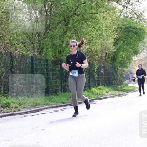 12.04.2026 - 45. Internationalen Wilhelmsburger Insellauf Yannick Fuchs http://msf.ph/oto/9501262 12.04.2026 11:15:10 Laufen 2524 meine-sportfotos.de