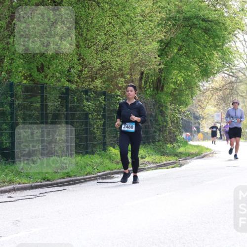 12.04.2026 - 45. Internationalen Wilhelmsburger Insellauf Yannick Fuchs http://msf.ph/oto/9501271 12.04.2026 11:15:14 Laufen 2480, 4737 meine-sportfotos.de