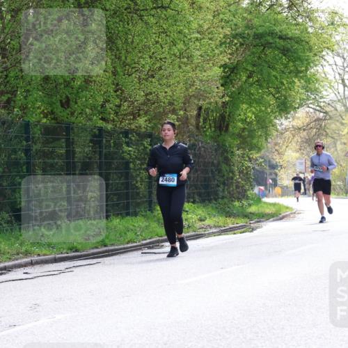 12.04.2026 - 45. Internationalen Wilhelmsburger Insellauf Yannick Fuchs http://msf.ph/oto/9501273 12.04.2026 11:15:14 Laufen 2480, 4737 meine-sportfotos.de