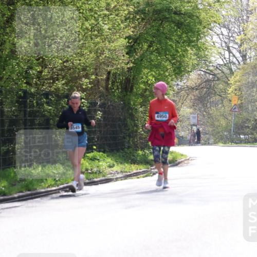12.04.2026 - 45. Internationalen Wilhelmsburger Insellauf Yannick Fuchs http://msf.ph/oto/9501338 12.04.2026 11:16:16 Laufen 3545, 4950 meine-sportfotos.de