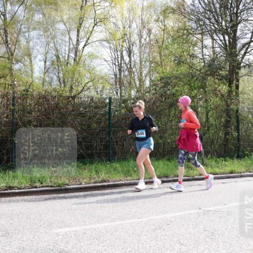 12.04.2026 - 45. Internationalen Wilhelmsburger Insellauf Yannick Fuchs http://msf.ph/oto/9501348 12.04.2026 11:16:24 Laufen 3545 meine-sportfotos.de