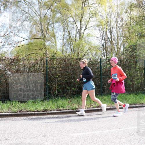 12.04.2026 - 45. Internationalen Wilhelmsburger Insellauf Yannick Fuchs http://msf.ph/oto/9501351 12.04.2026 11:16:25 Laufen 45, 4950 meine-sportfotos.de