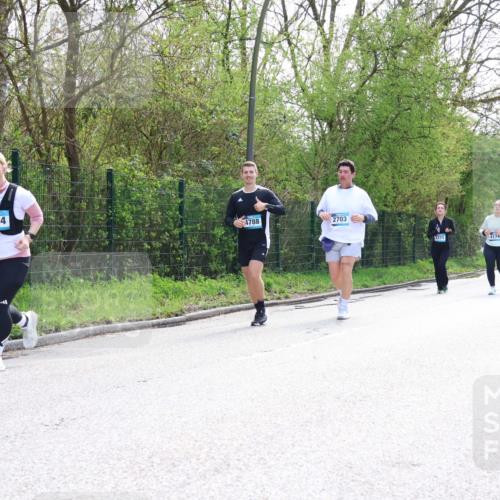 12.04.2026 - 45. Internationalen Wilhelmsburger Insellauf Yannick Fuchs http://msf.ph/oto/9501378 12.04.2026 11:17:29 Laufen 3474, 4788, 2703, 3371, 4174 meine-sportfotos.de