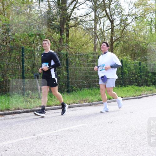 12.04.2026 - 45. Internationalen Wilhelmsburger Insellauf Yannick Fuchs http://msf.ph/oto/9501385 12.04.2026 11:17:32 Laufen 1788, 2703, 3371 meine-sportfotos.de