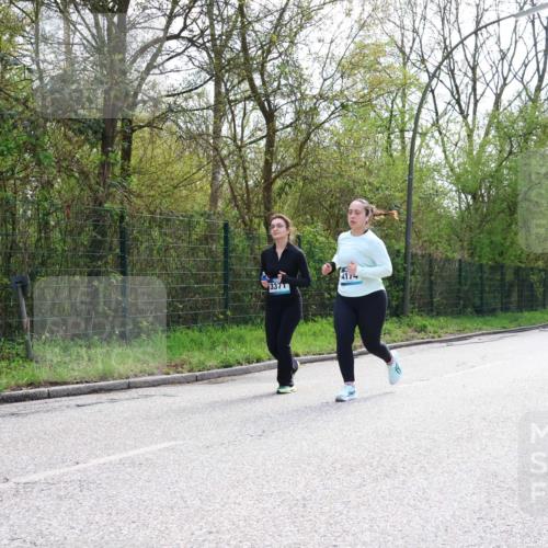 12.04.2026 - 45. Internationalen Wilhelmsburger Insellauf Yannick Fuchs http://msf.ph/oto/9501390 12.04.2026 11:17:34 Laufen 3371, 4174 meine-sportfotos.de