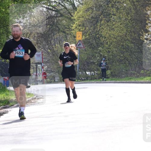 12.04.2026 - 45. Internationalen Wilhelmsburger Insellauf Yannick Fuchs http://msf.ph/oto/9501422 12.04.2026 11:18:25 Laufen 2653, 2235, 9 meine-sportfotos.de