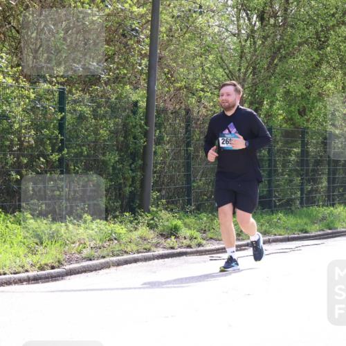 12.04.2026 - 45. Internationalen Wilhelmsburger Insellauf Yannick Fuchs http://msf.ph/oto/9501430 12.04.2026 11:18:32 Laufen 265, 2233 meine-sportfotos.de