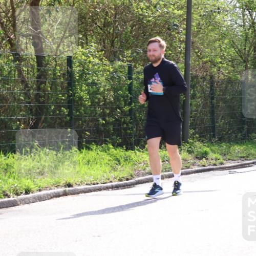 12.04.2026 - 45. Internationalen Wilhelmsburger Insellauf Yannick Fuchs http://msf.ph/oto/9501434 12.04.2026 11:18:33 Laufen  meine-sportfotos.de