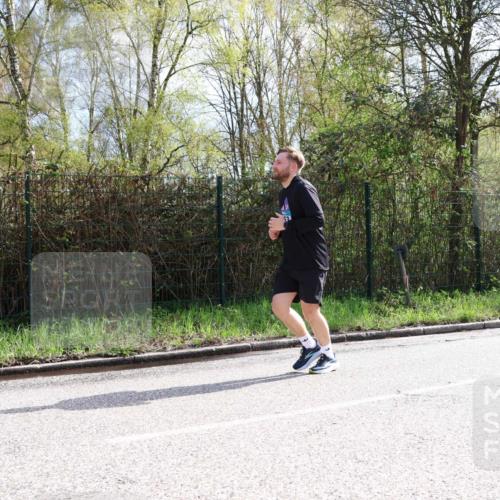 12.04.2026 - 45. Internationalen Wilhelmsburger Insellauf Yannick Fuchs http://msf.ph/oto/9501442 12.04.2026 11:18:36 Laufen  meine-sportfotos.de