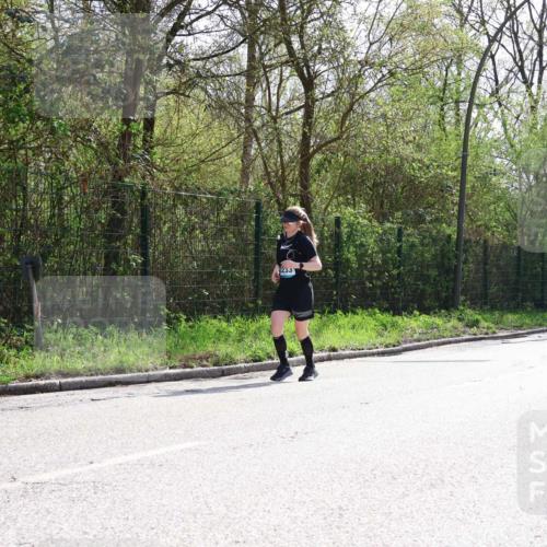 12.04.2026 - 45. Internationalen Wilhelmsburger Insellauf Yannick Fuchs http://msf.ph/oto/9501452 12.04.2026 11:18:40 Laufen 233 meine-sportfotos.de