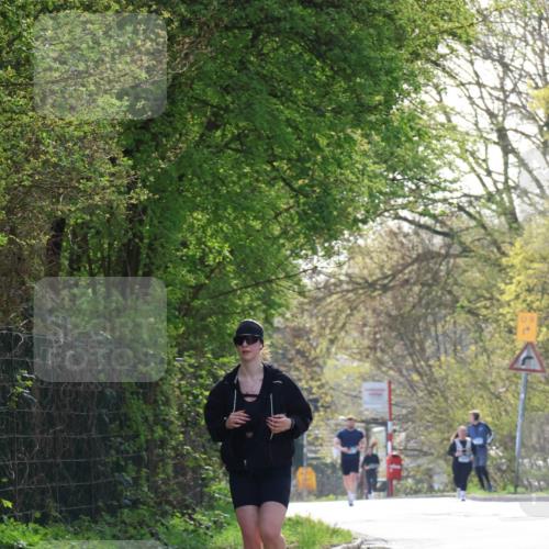 12.04.2026 - 45. Internationalen Wilhelmsburger Insellauf Yannick Fuchs http://msf.ph/oto/9501461 12.04.2026 11:19:44 Laufen  meine-sportfotos.de