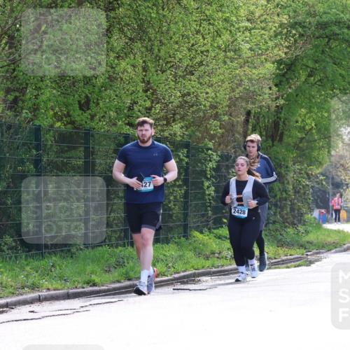 12.04.2026 - 45. Internationalen Wilhelmsburger Insellauf Yannick Fuchs http://msf.ph/oto/9501478 12.04.2026 11:20:27 Laufen 27, 2428, 3050 meine-sportfotos.de