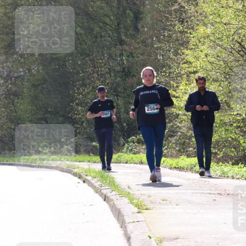 12.04.2026 - 45. Internationalen Wilhelmsburger Insellauf Yannick Fuchs http://msf.ph/oto/9501526 12.04.2026 11:22:59 Laufen 2161, 981, 2564 meine-sportfotos.de