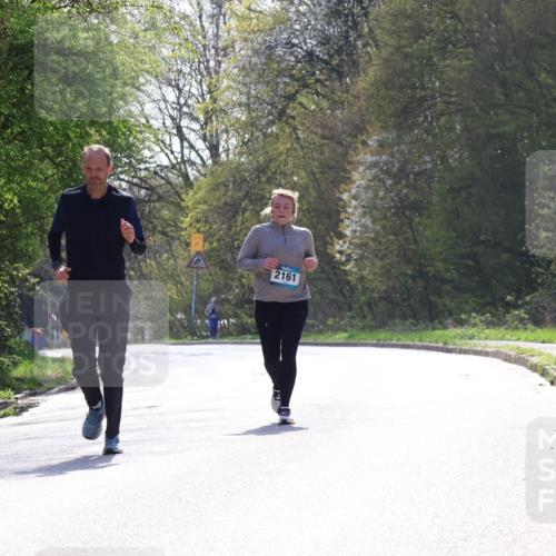 12.04.2026 - 45. Internationalen Wilhelmsburger Insellauf Yannick Fuchs http://msf.ph/oto/9501528 12.04.2026 11:23:01 Laufen 2161, 981 meine-sportfotos.de
