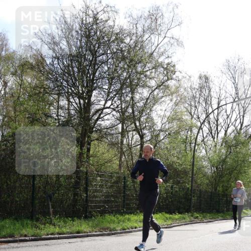 12.04.2026 - 45. Internationalen Wilhelmsburger Insellauf Yannick Fuchs http://msf.ph/oto/9501534 12.04.2026 11:23:07 Laufen 2161 meine-sportfotos.de
