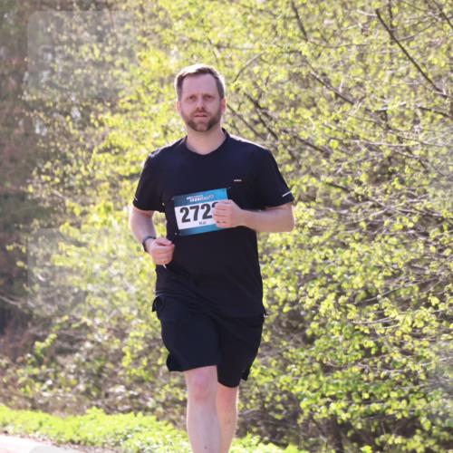 12.04.2026 - 45. Internationalen Wilhelmsburger Insellauf Yannick Fuchs http://msf.ph/oto/9501565 12.04.2026 11:24:02 Laufen 4, 272 meine-sportfotos.de