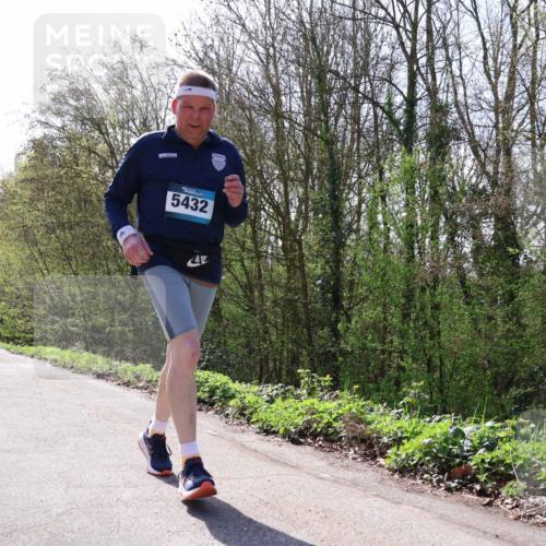 12.04.2026 - 45. Internationalen Wilhelmsburger Insellauf Yannick Fuchs http://msf.ph/oto/9501599 12.04.2026 11:24:58 Laufen 5432 meine-sportfotos.de