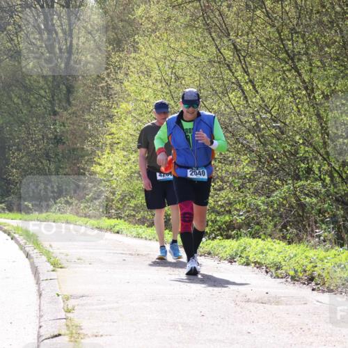 12.04.2026 - 45. Internationalen Wilhelmsburger Insellauf Yannick Fuchs http://msf.ph/oto/9501615 12.04.2026 11:25:39 Laufen 428, 2040 meine-sportfotos.de
