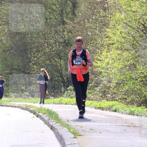 12.04.2026 - 45. Internationalen Wilhelmsburger Insellauf Yannick Fuchs http://msf.ph/oto/9501667 12.04.2026 11:28:25 Laufen 3148, 299 meine-sportfotos.de