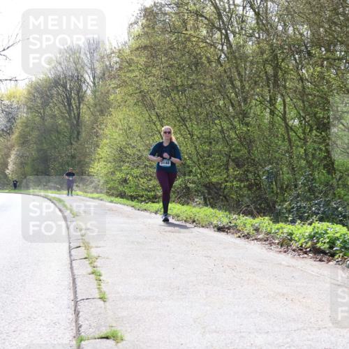 12.04.2026 - 45. Internationalen Wilhelmsburger Insellauf Yannick Fuchs http://msf.ph/oto/9501692 12.04.2026 11:28:46 Laufen 3148 meine-sportfotos.de