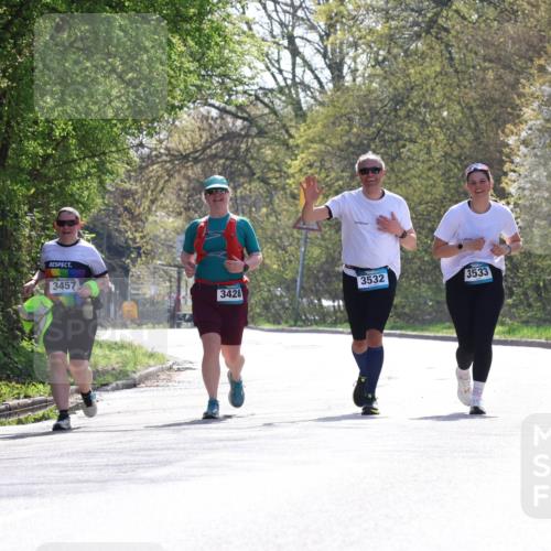 12.04.2026 - 45. Internationalen Wilhelmsburger Insellauf Yannick Fuchs http://msf.ph/oto/9501706 12.04.2026 11:30:12 Laufen 3457, 3428, 3532, 3533 meine-sportfotos.de