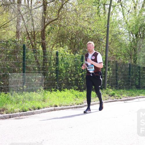 12.04.2026 - 45. Internationalen Wilhelmsburger Insellauf Yannick Fuchs http://msf.ph/oto/9501764 12.04.2026 11:34:10 Laufen 4508 meine-sportfotos.de