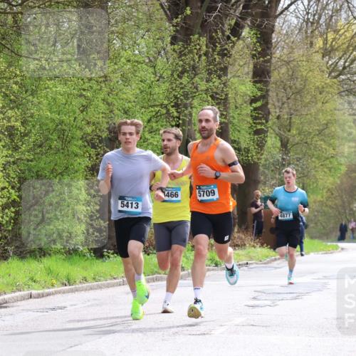 12.04.2026 - 45. Internationalen Wilhelmsburger Insellauf Yannick Fuchs http://msf.ph/oto/9501777 12.04.2026 12:40:17 Laufen 466, 5709, 5413, 4877 meine-sportfotos.de