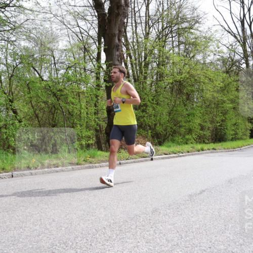 12.04.2026 - 45. Internationalen Wilhelmsburger Insellauf Yannick Fuchs http://msf.ph/oto/9501793 12.04.2026 12:40:21 Laufen 99 meine-sportfotos.de