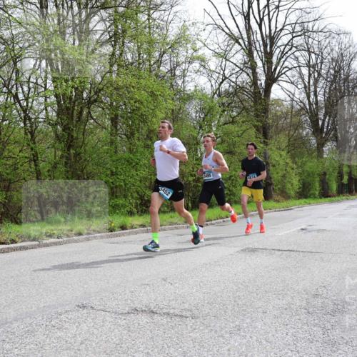 12.04.2026 - 45. Internationalen Wilhelmsburger Insellauf Yannick Fuchs http://msf.ph/oto/9501820 12.04.2026 12:40:41 Laufen 3452, 5495, 4874 meine-sportfotos.de