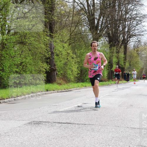 12.04.2026 - 45. Internationalen Wilhelmsburger Insellauf Yannick Fuchs http://msf.ph/oto/9501836 12.04.2026 12:41:13 Laufen 347 meine-sportfotos.de
