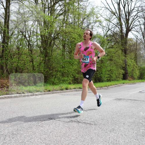 12.04.2026 - 45. Internationalen Wilhelmsburger Insellauf Yannick Fuchs http://msf.ph/oto/9501843 12.04.2026 12:41:14 Laufen 3947 meine-sportfotos.de