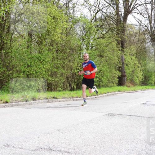 12.04.2026 - 45. Internationalen Wilhelmsburger Insellauf Yannick Fuchs http://msf.ph/oto/9501879 12.04.2026 12:41:26 Laufen  meine-sportfotos.de